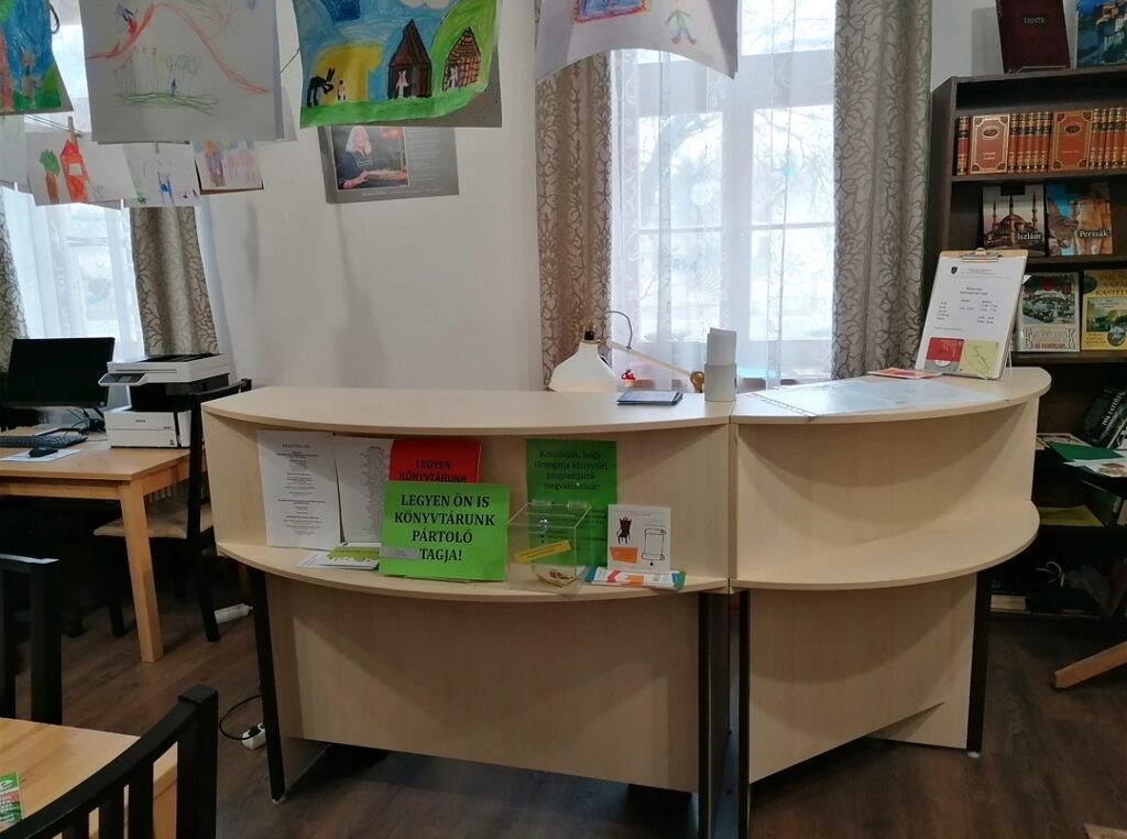 Könyvtár